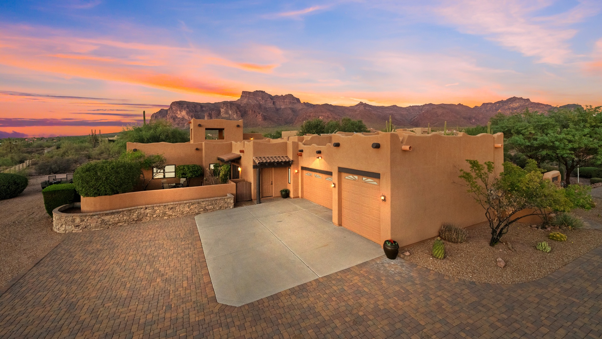 HLV- 6444 E Quail Hideaway Ln, Apache Junction